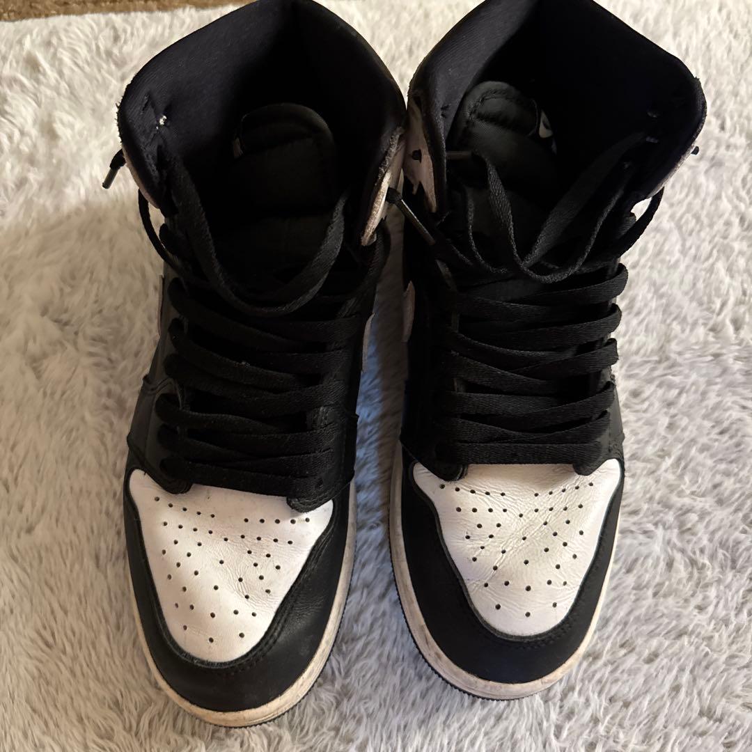 Nike Air Jordan 1 黒白 ハイカットシューズ