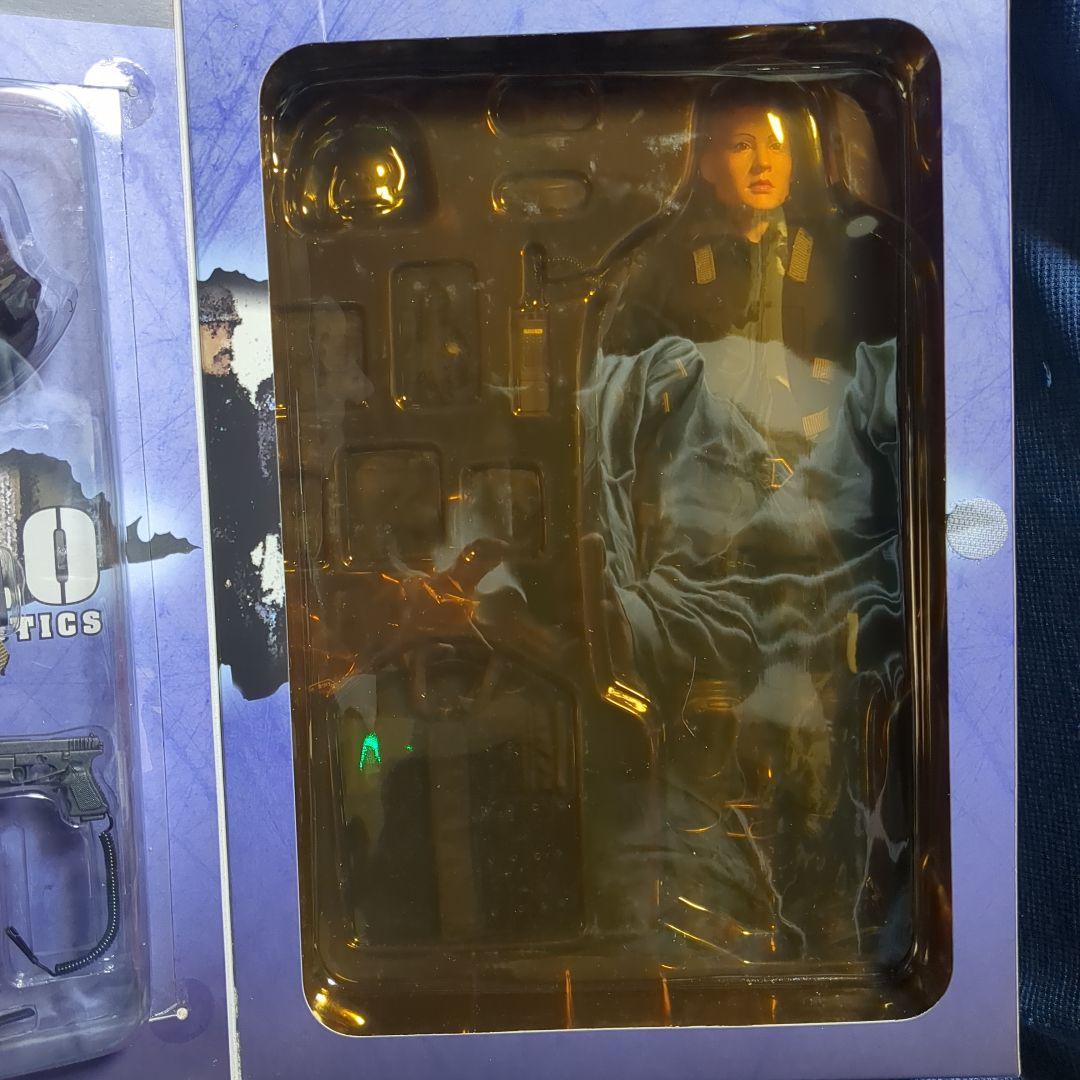 1/6 12インチ HOT TOYS S.W.A.T.3.0 女性隊員