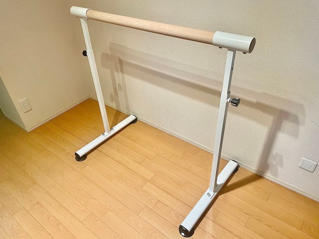 ☆良品！！ バレエ 木目調バー 高さ2段階調整 レッスンバー ダンス バレエバー