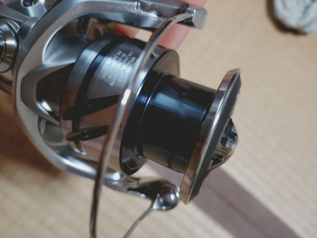 SHIMANO STRADIC スピニングリールC 5000 xg