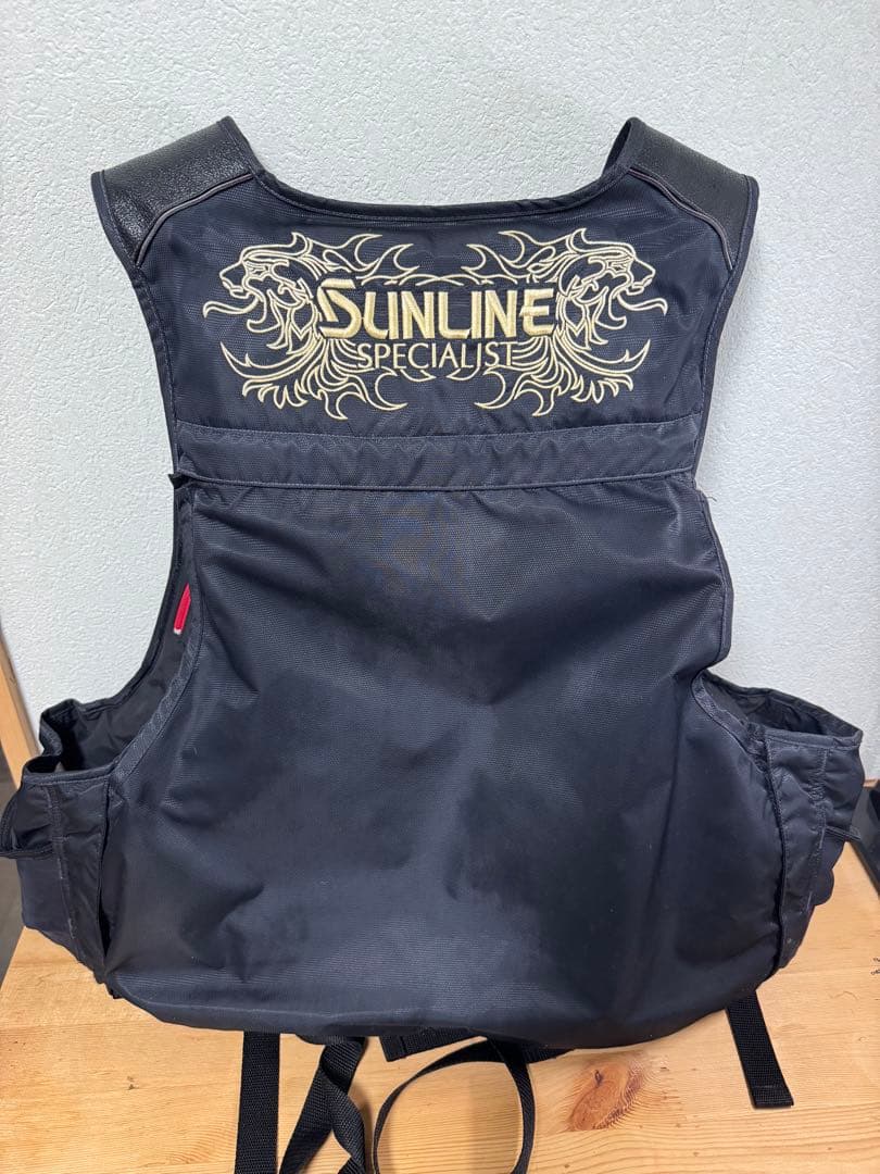 SUNLINE ブラック ライフジャケット