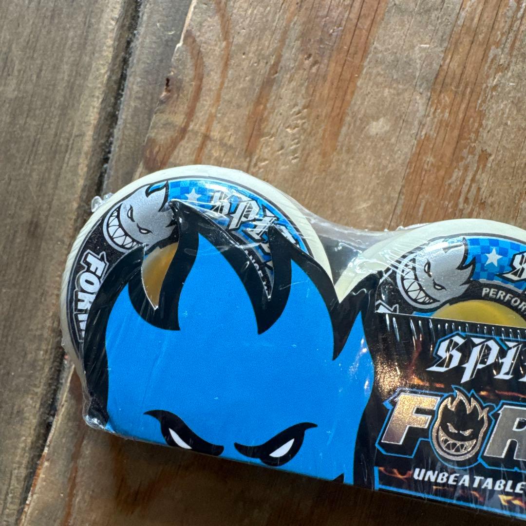 Spitfire フォーマル4コニカルフル52mm99a ウィール定価9,680
