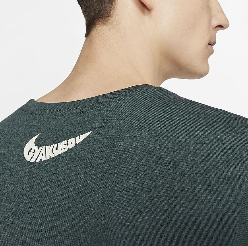 Ｓ ナイキ ギャクソウ Tシャツ ランニング アンダーカバー 代々木公園