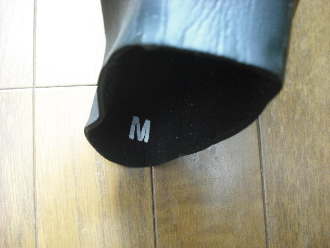 【最終出品・オマケつき】FELLOW　極暖セミドライウエットスーツ　M　5ｘ3