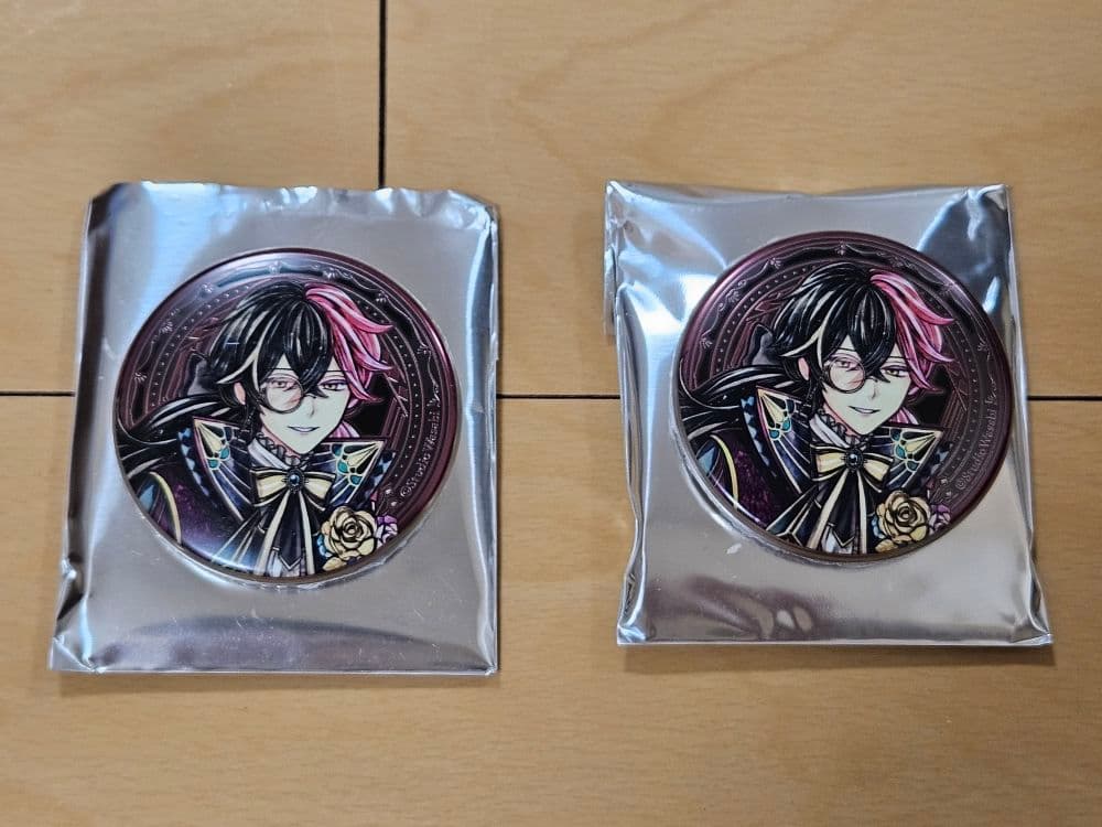 <週末限定値下げ>悪魔執事と黒い猫/缶バッジ・アクスタセット