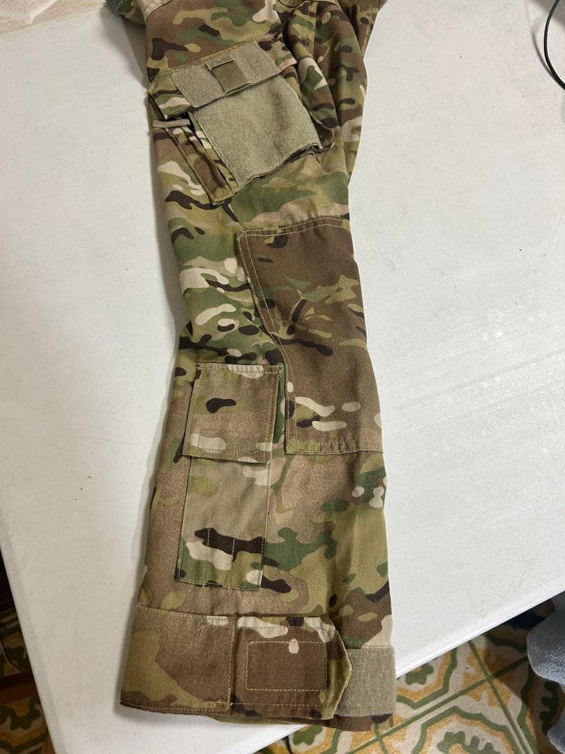 実物・難燃　米軍 A2CU マルチカム 上下セット 特殊部隊実戦投入モデル