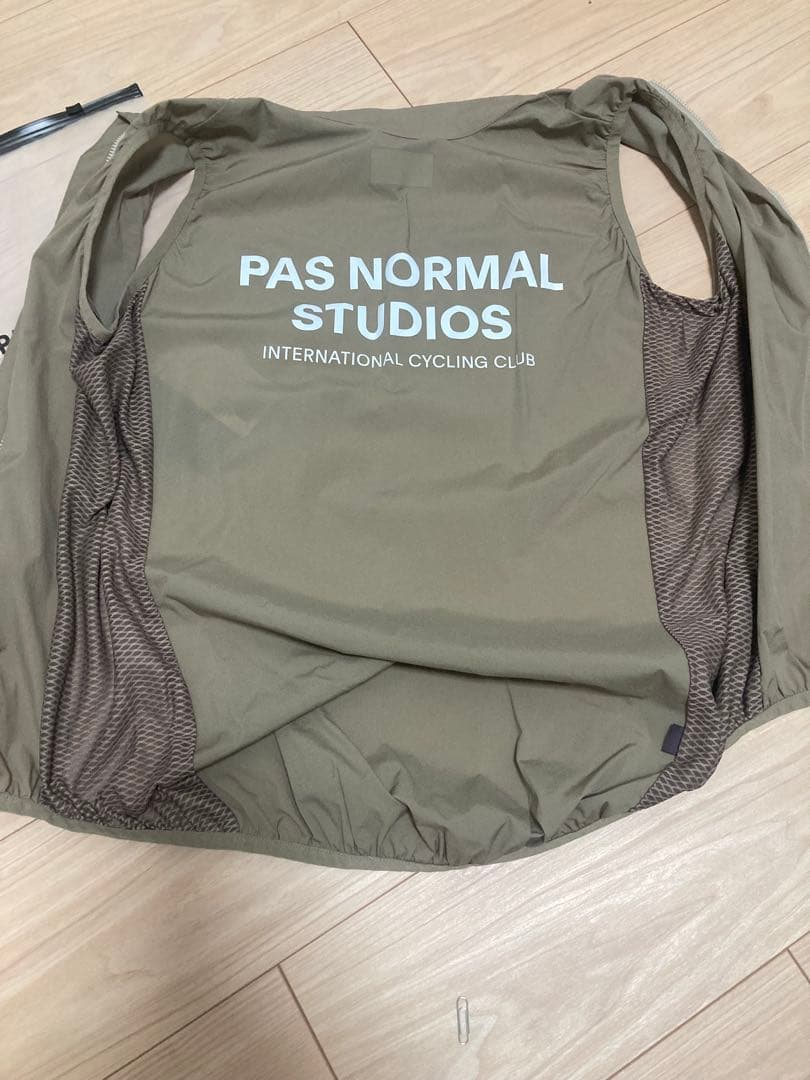 PAS NORMAL STUDIOS M ジレ　ウインドジャケット