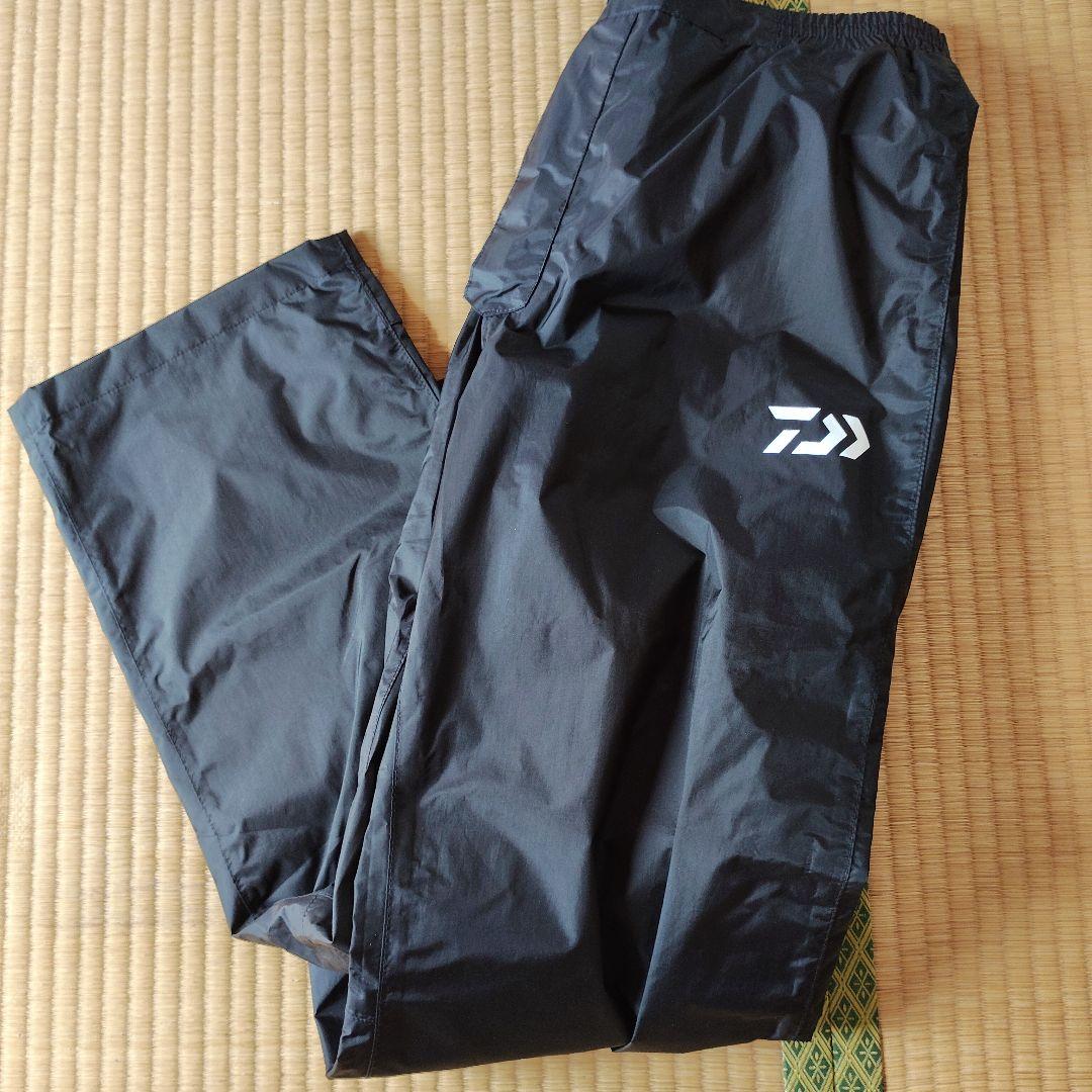 Daiwa レインウェアセット Lサイズ ネイビー/ブラック