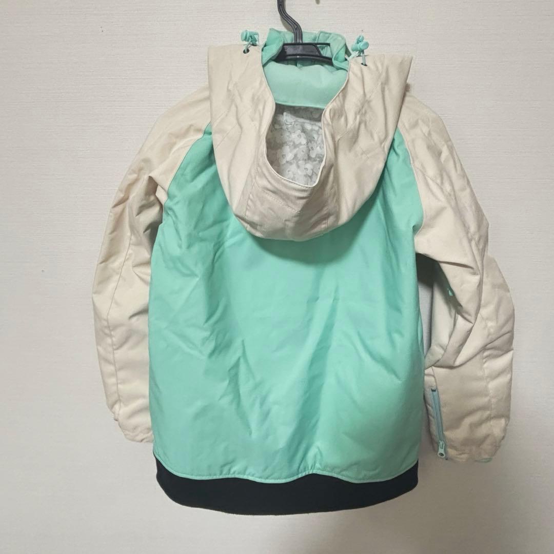 Four Seasons スノーボードウェア 女性用上下