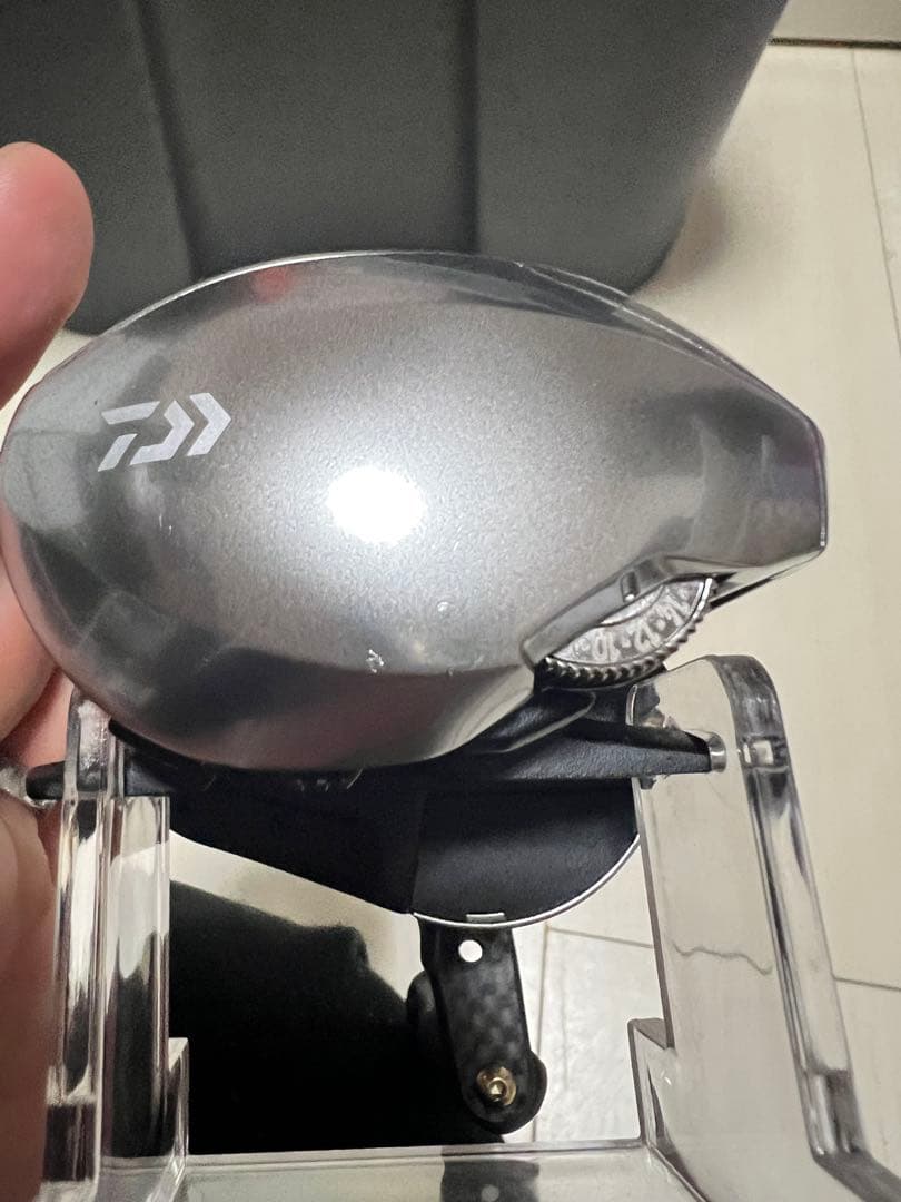 Daiwa ZILLION SV TW 1000HL ベイトリール　KTF