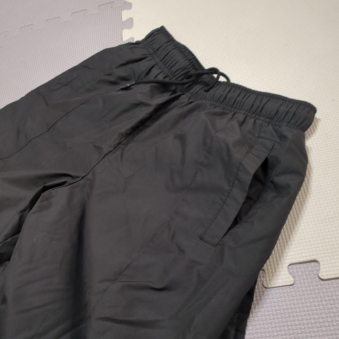 Puma ウィンドブレーカーとパンツセット上はＭ　下はSサイズ