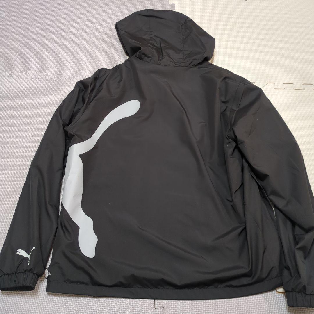 Puma ウィンドブレーカーとパンツセット上はＭ　下はSサイズ