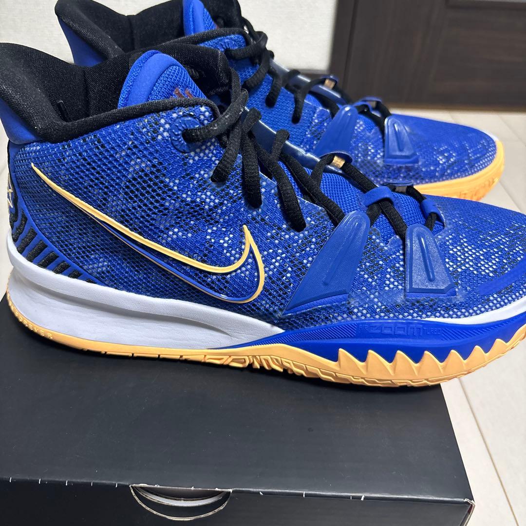 【美品】 NIKE KYRIE 7 (カイリー7) 26.5cm