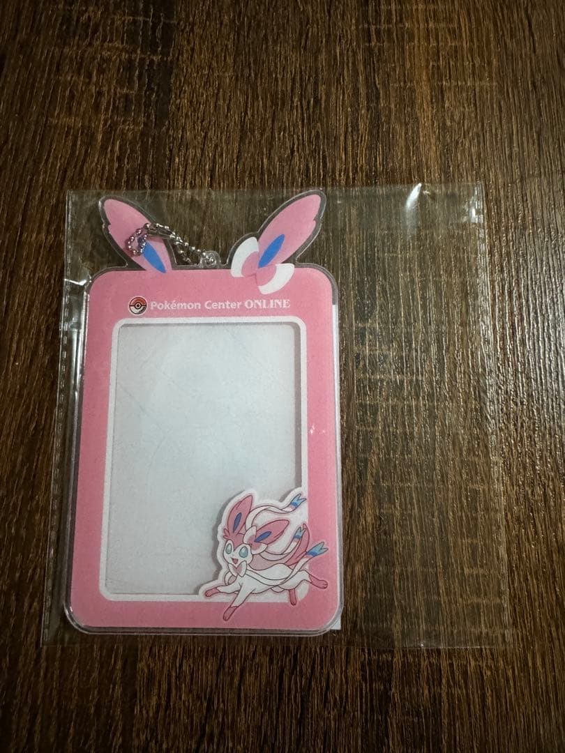 ポケモンセンター オンライン ミニゲーム　A賞 アクリルカードケース ニンフィア