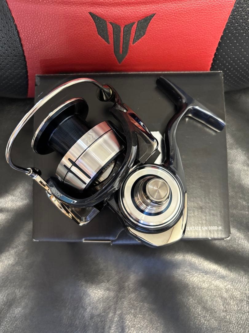 Daiwa CERTATE SW 5000-H スピニングリール