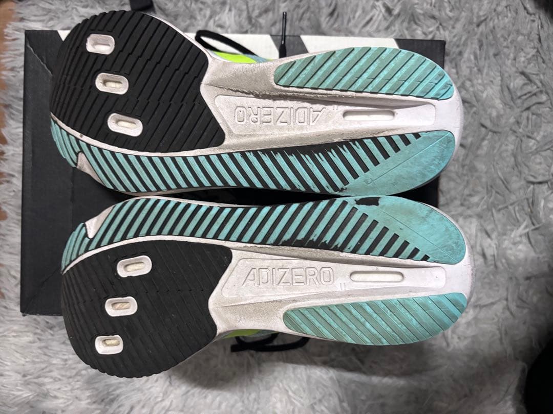 adidas アディゼロ SL2 26.0