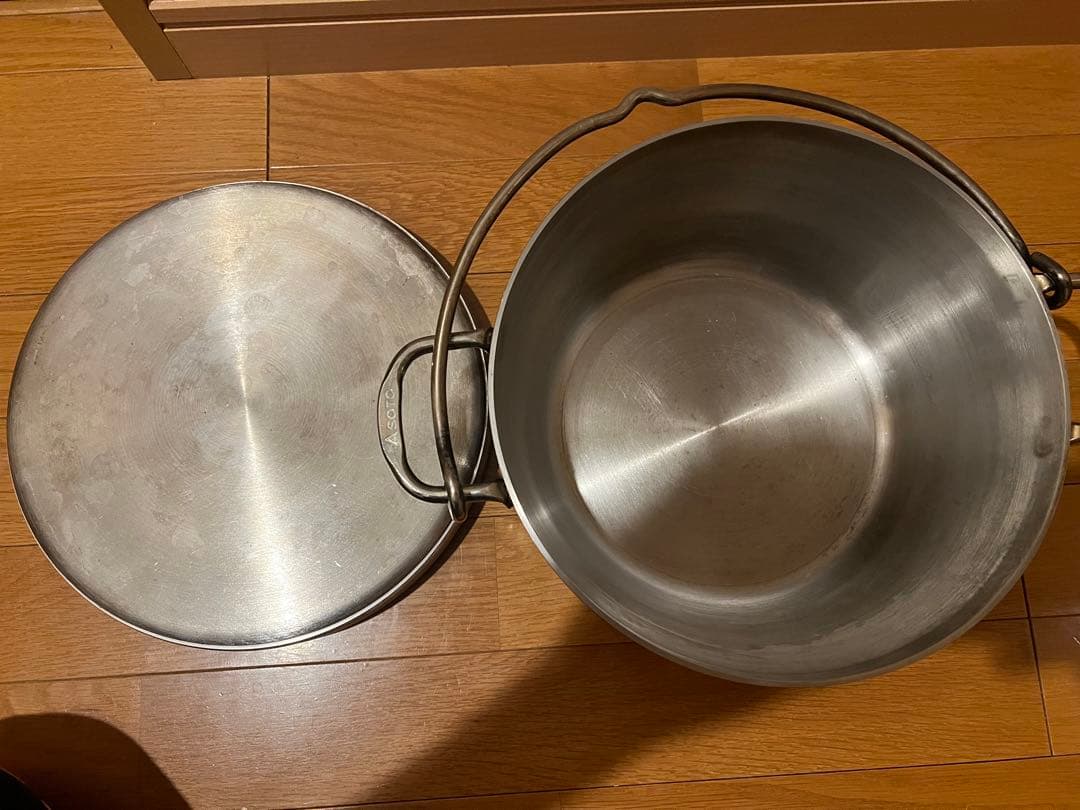 Soto ダッチオーブン　10インチ