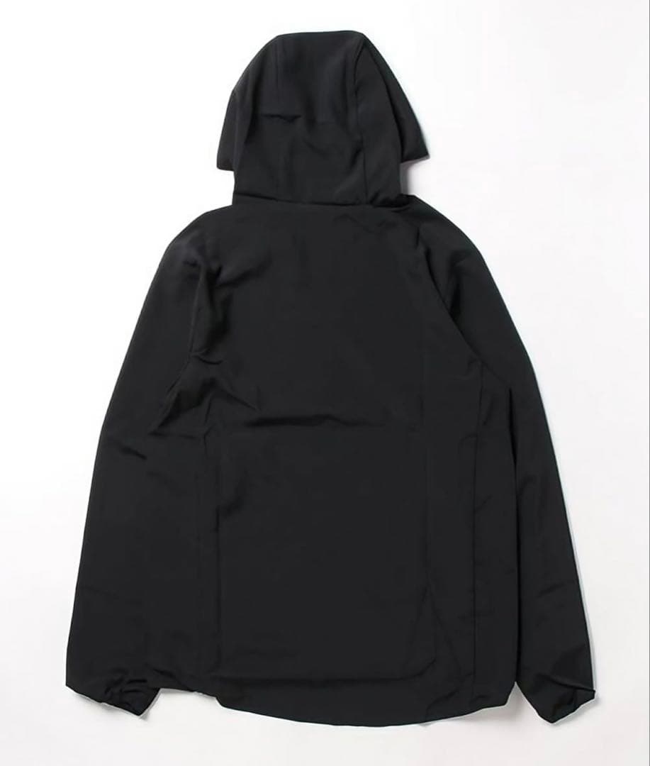 Nike DRI-FITブラック フード付きウィンドブレーカージム・筋トレ・
