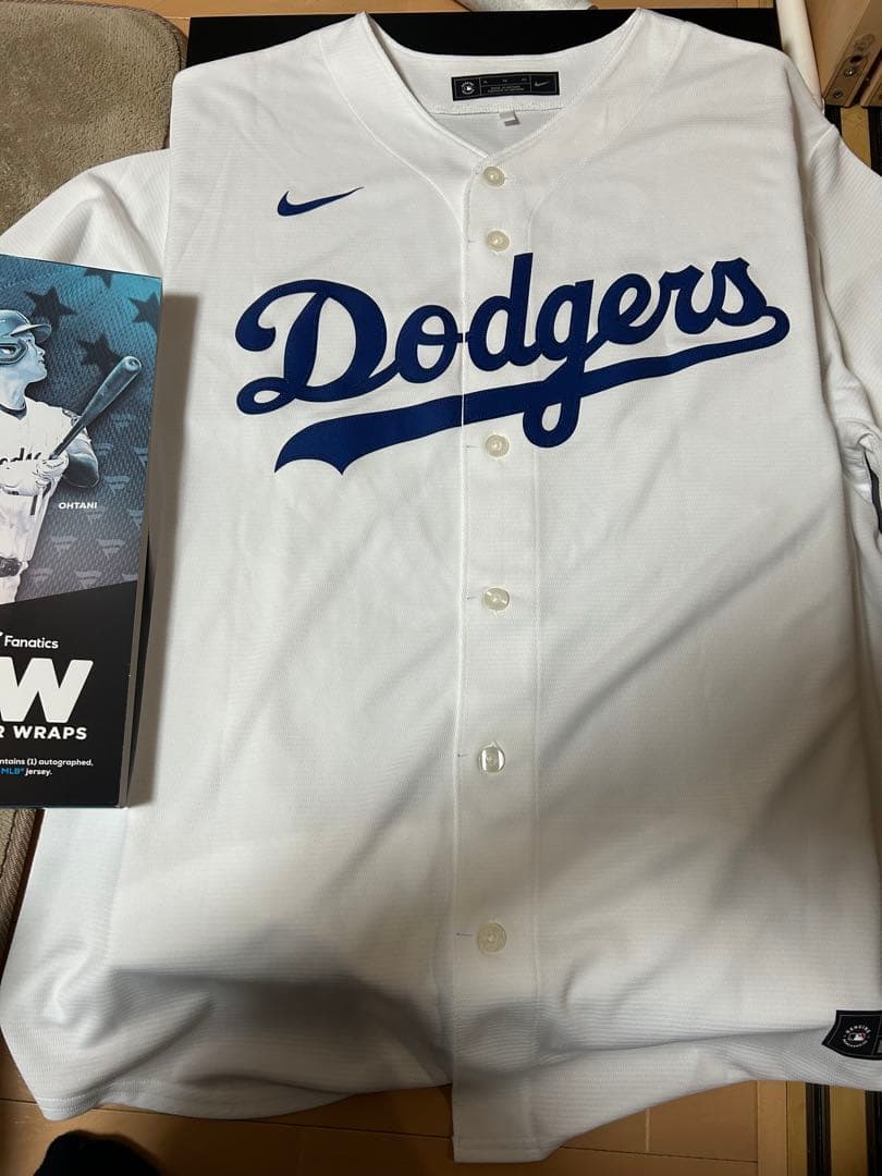 MLB ドジャース　ウィルスミス　サイン　ユニフォーム