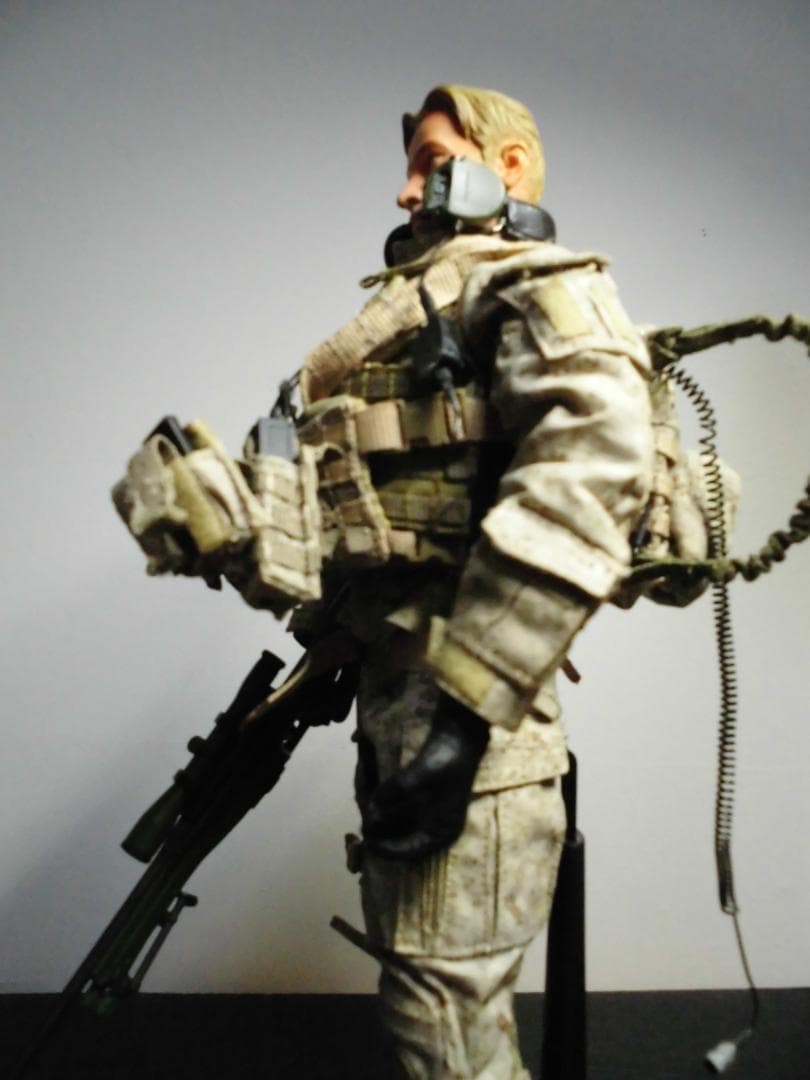 米海軍特殊部隊　スナイパー　メイカー不明