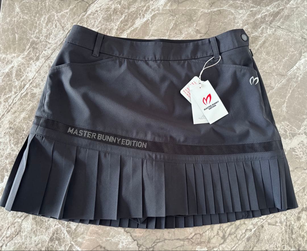 【新品】正規品　マスターバニー　スカート