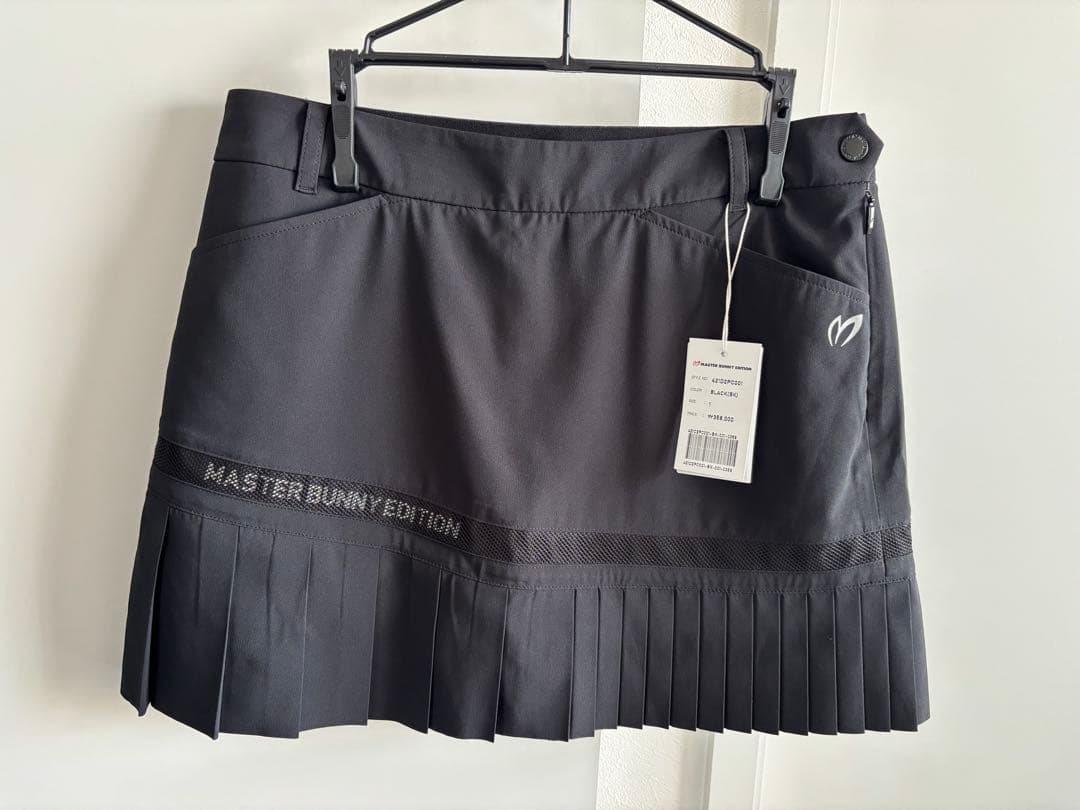 【新品】正規品　マスターバニー　スカート