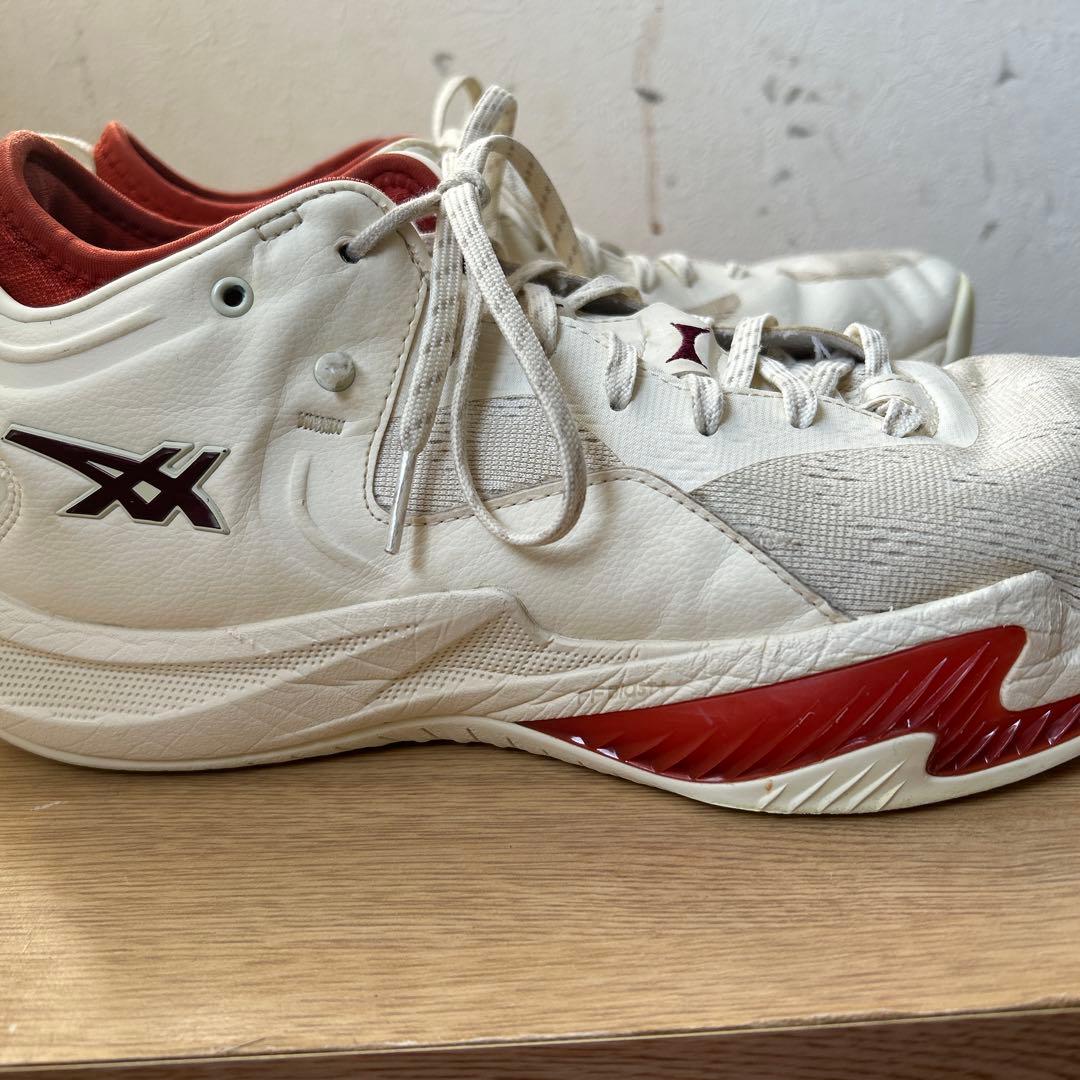 asicsバッシュ