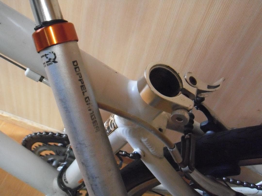 【手渡し 南大阪】中古クロスバイク GIANT ESCAPE Air 白 XXS
