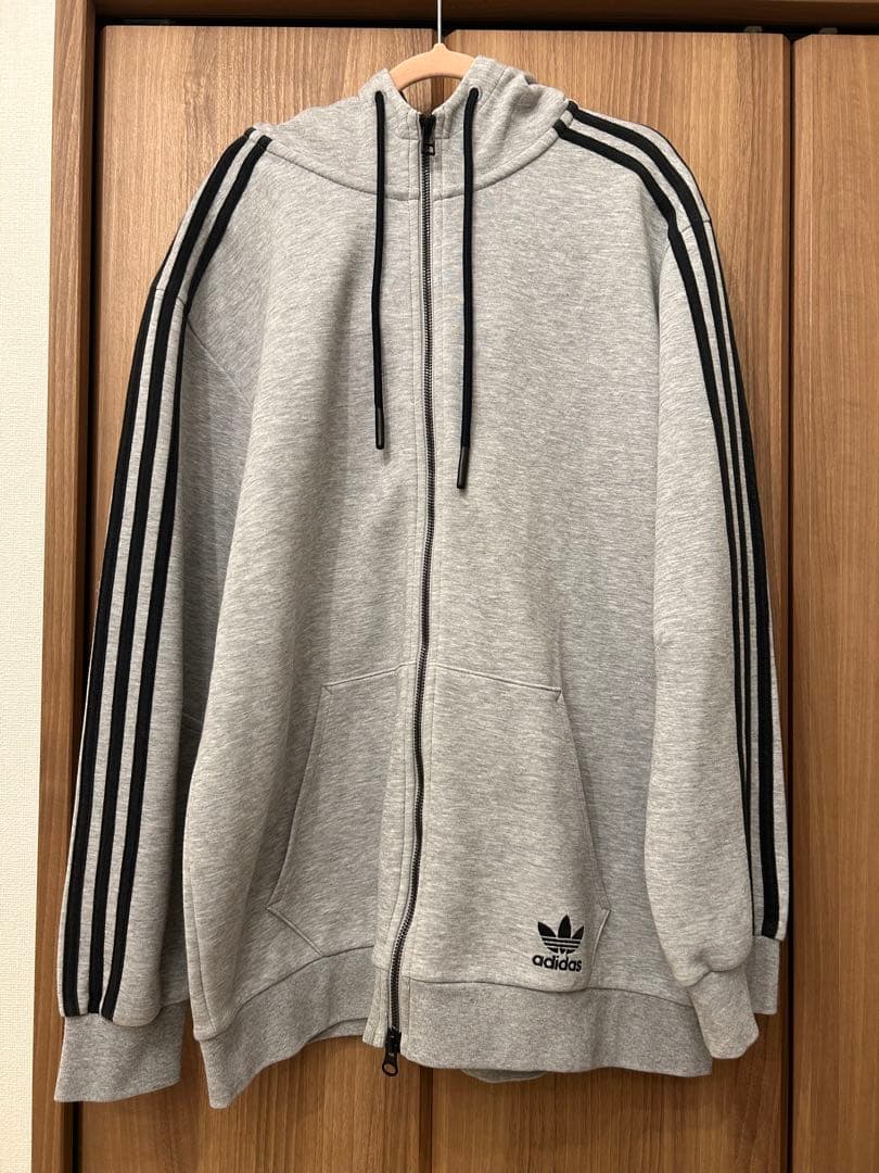 adidas ジャージ上下セット グレー
