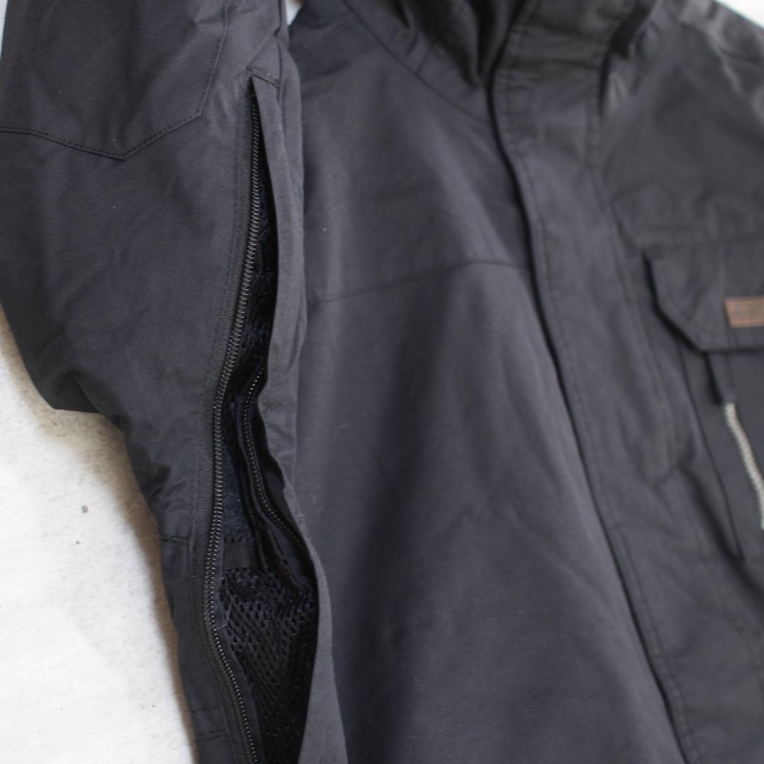 【極美品 高機能】厚地 高撥水【S】BURTON スノージャケット