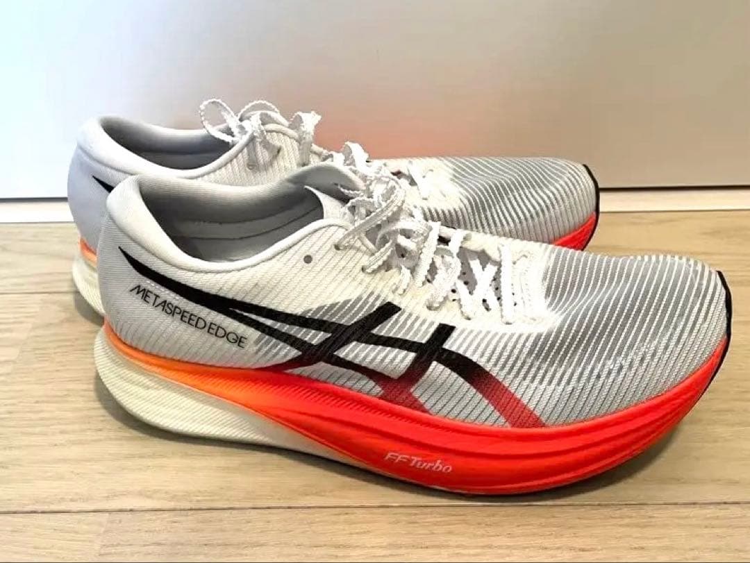 ASICS メタスピードエッジ＋