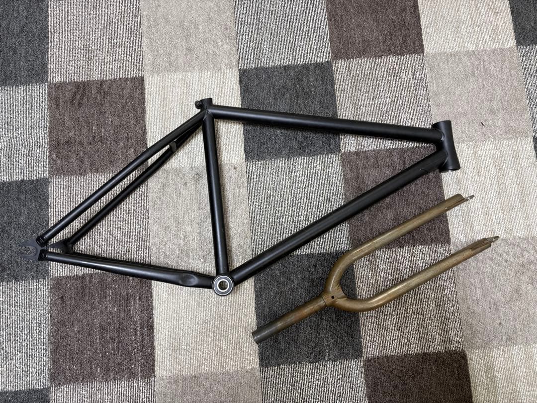VOLUME BIKE VANDALフレーム