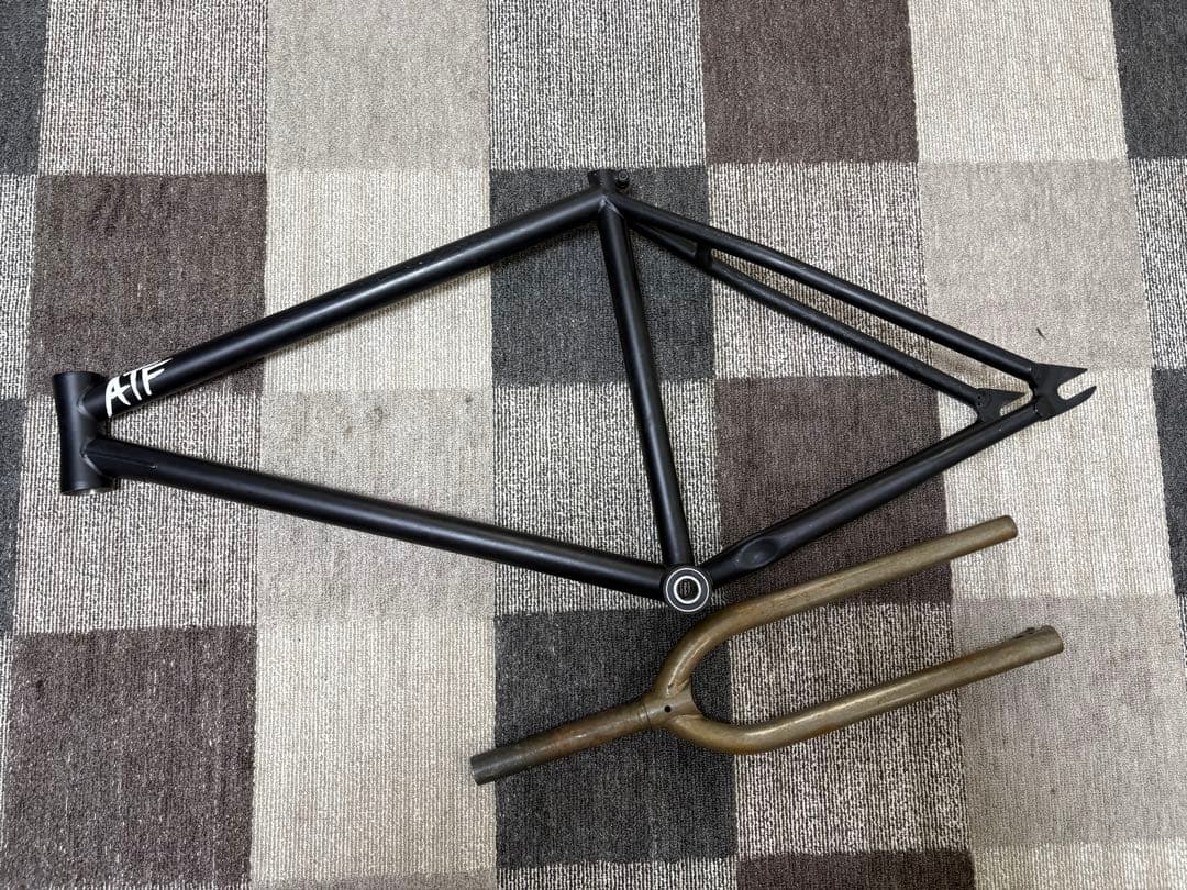 VOLUME BIKE VANDALフレーム
