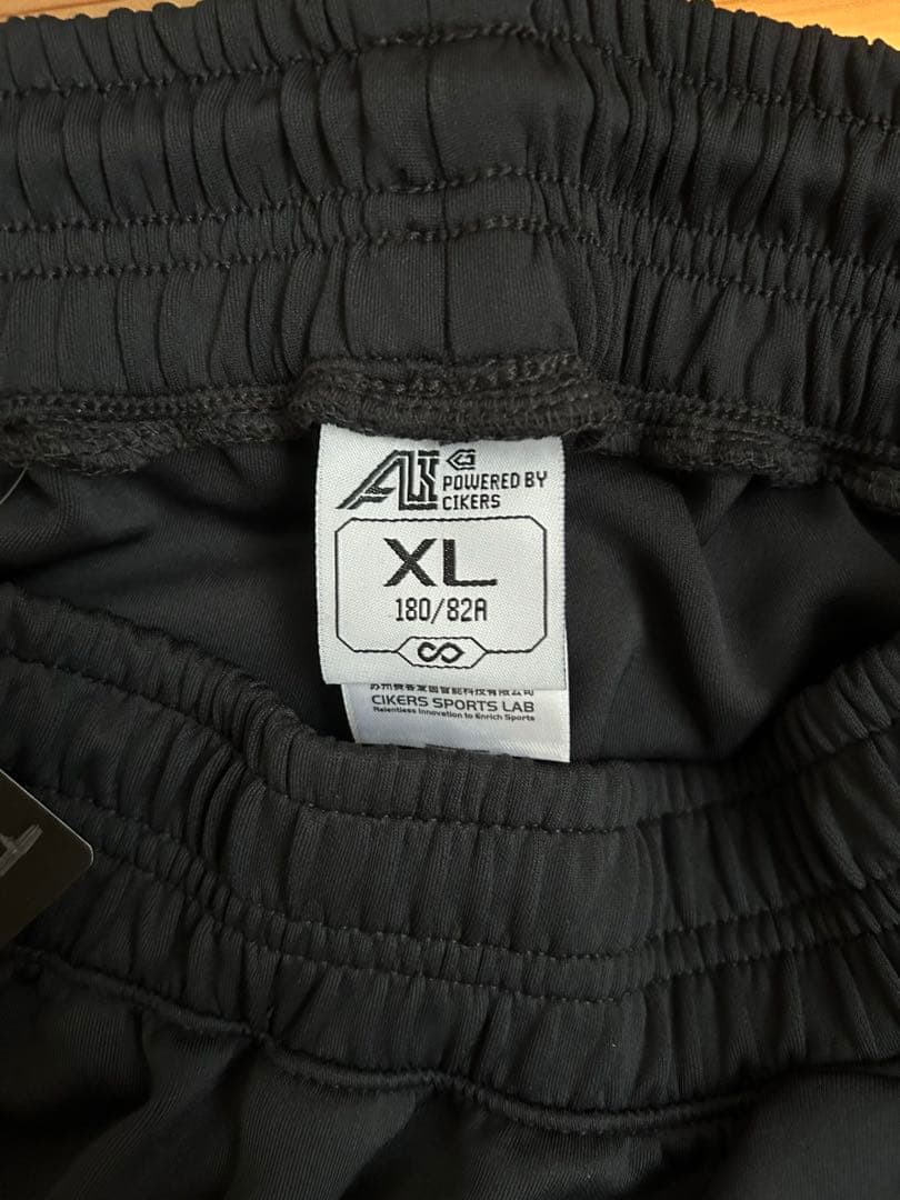 新品未使用　アクティバイタル　セットアップフーディー　XL