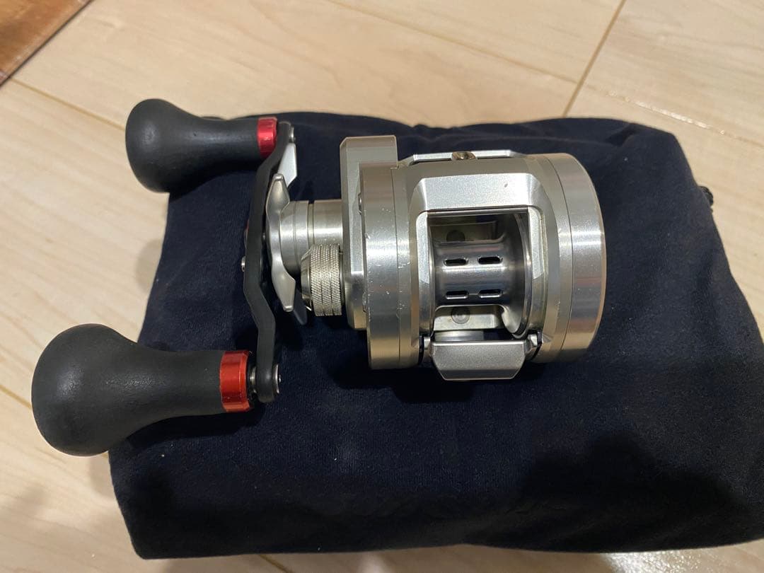 リール Daiwa RYOGA 1016HL