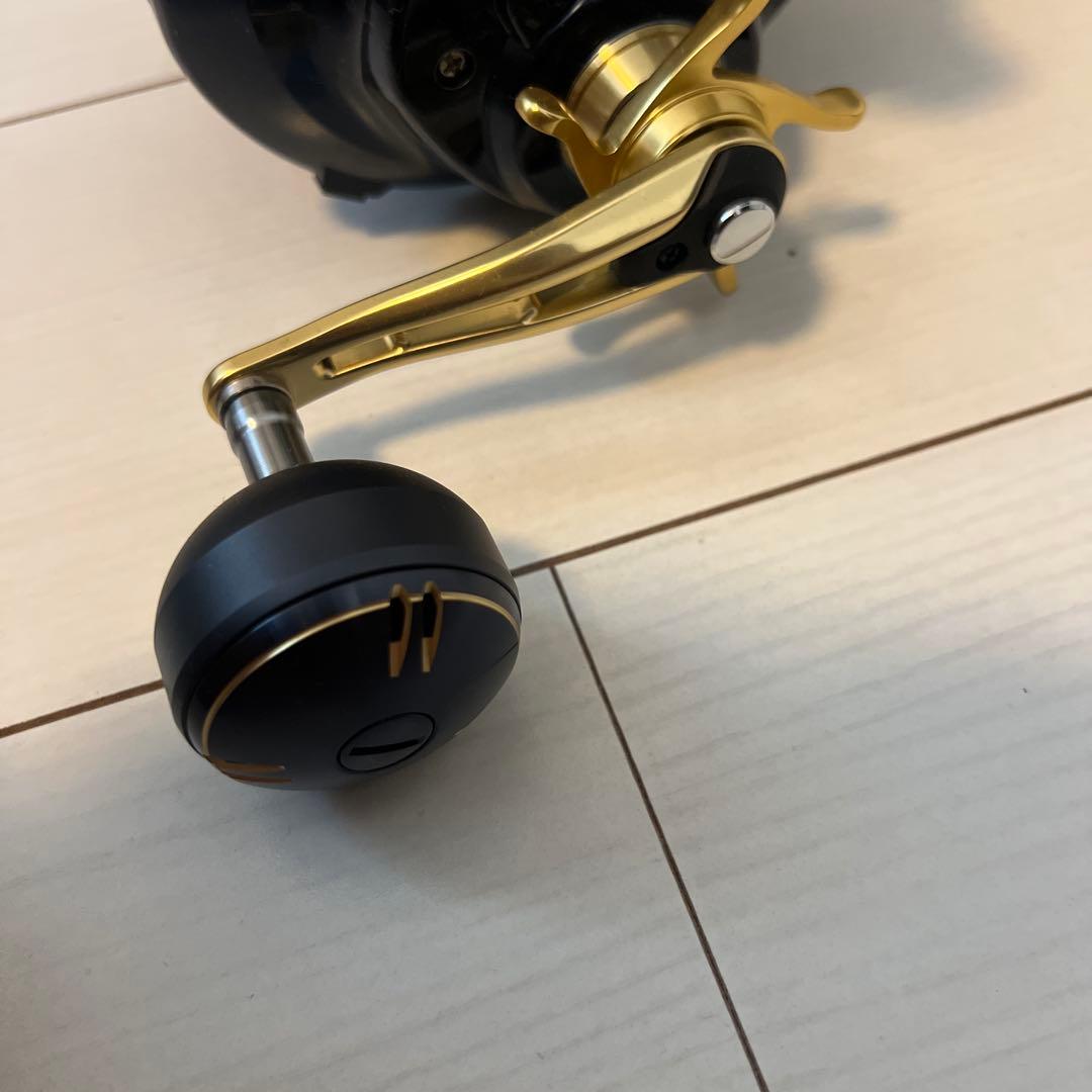 新品未使用、シマノ ビーストマスター9000 電動リール