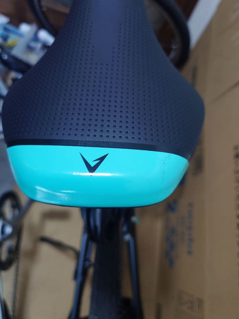Bianchi c sport1 2022年モデル　Vブレーキ