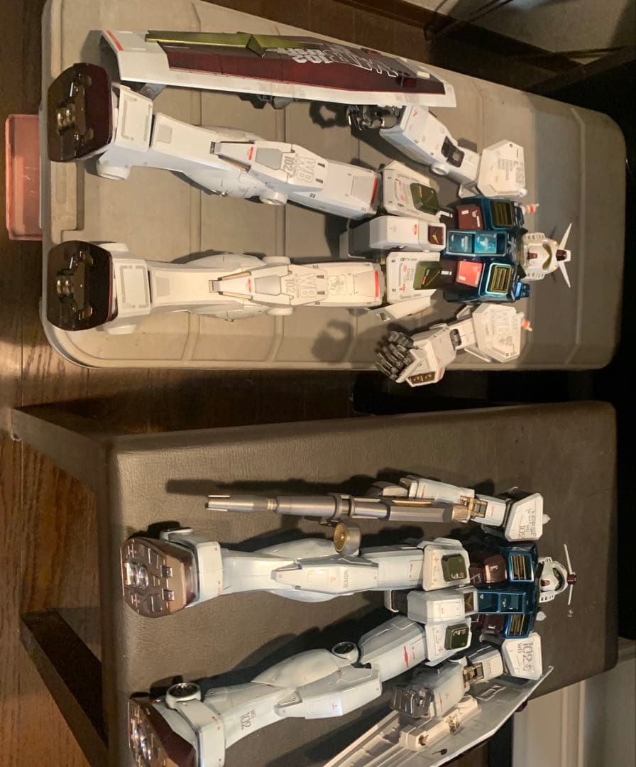 海外製「ガンダム RX78-2」1/35ビックスケールキットの出品。新品です。