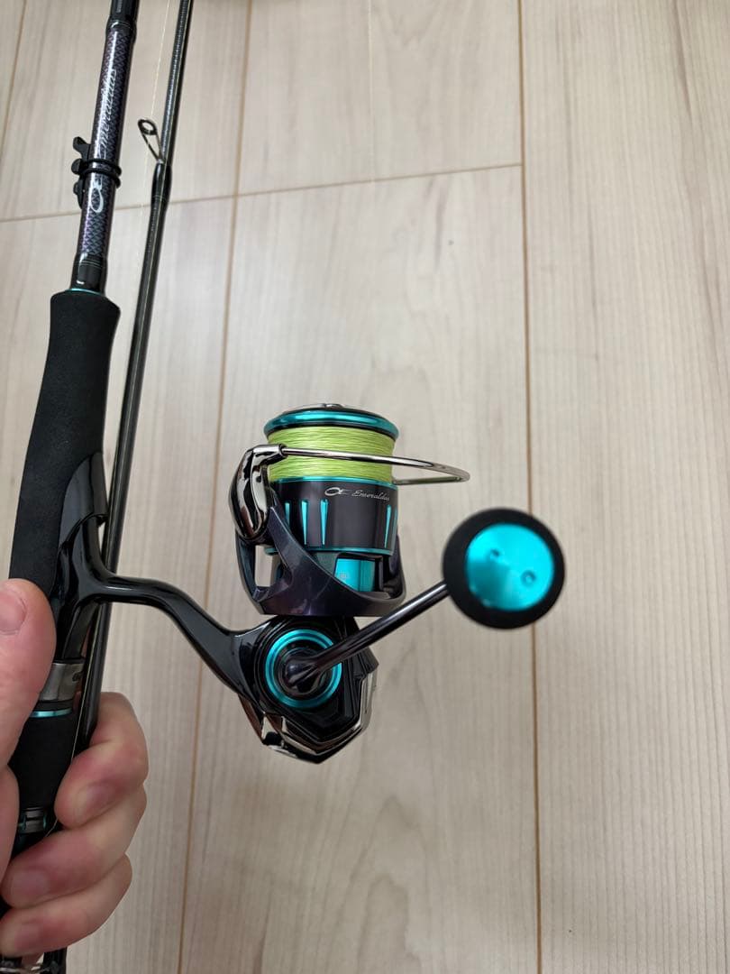 Daiwa スピニングリール エメラルダスRX FCLT2500
