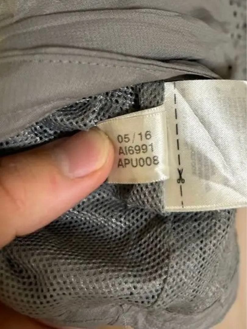 国内未発売　Juventus naylon jacket adidas GRAY