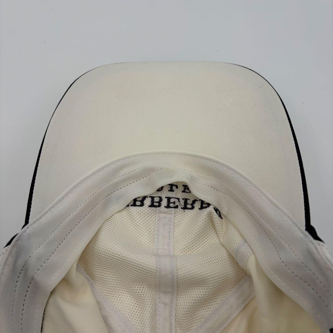 【BURBERRY GOLF】帽子 ロゴ刺繍 高級感 アイボリー ゴルフウェア