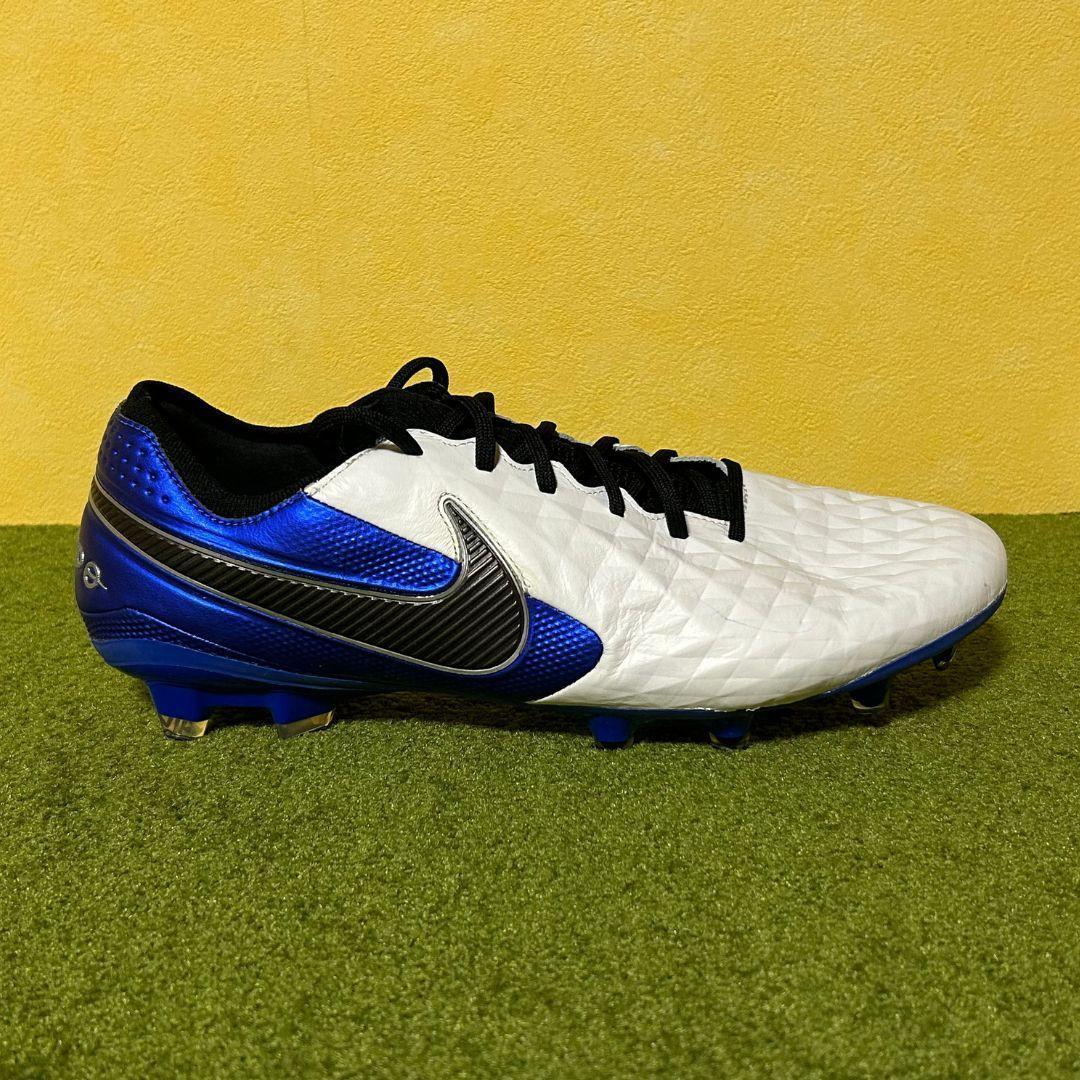 サッカースパイク ナイキ ティエンポ レジェンド エリート FG 25.5cm