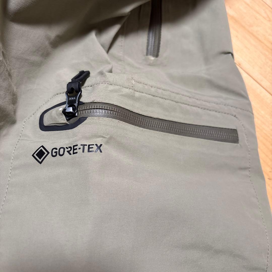 【美品】　VOLCOM ボルコム　GORE-TEX　ゴアテックス グレージュ