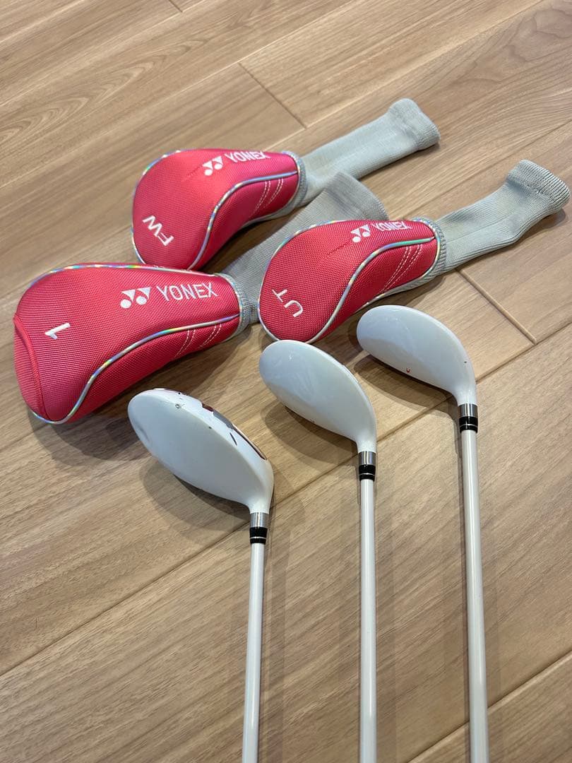 YONEX ピンク ゴルフクラブ7本セット・キャディバッグ　J135