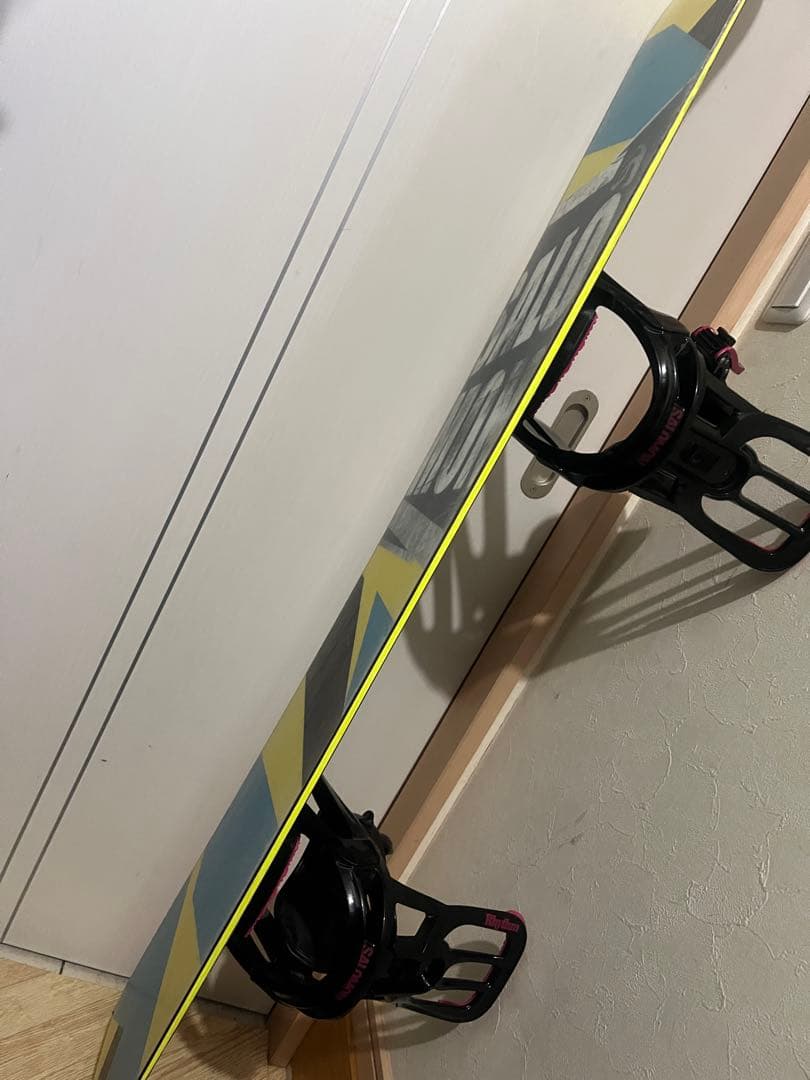 初中級者向けボード！Salomon surface 157cm サロモンバイン！