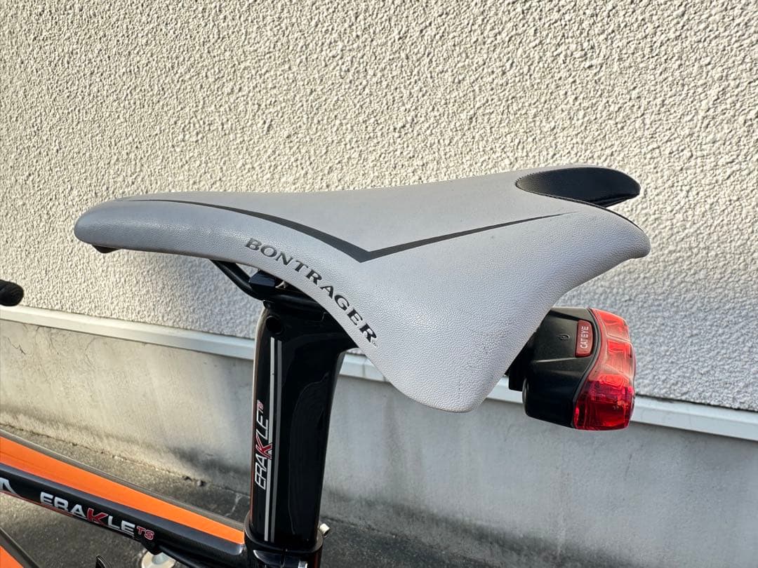 ロードバイク　CARRERA ERAKLE TS