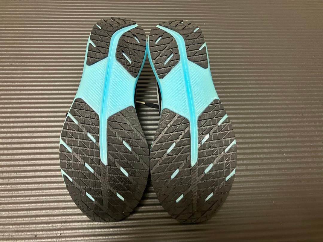 【美品】ブルックス　ハイペリオンテンポ　28.5cm