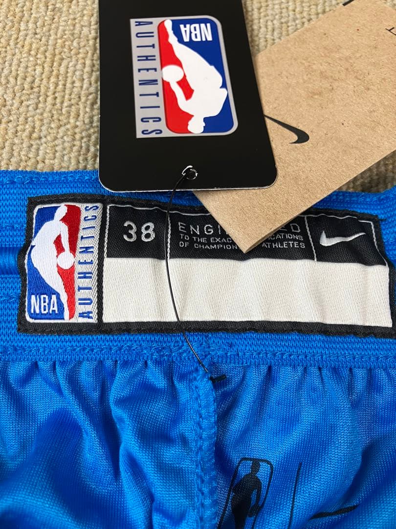 新品　日本未発売　NBA シティエディション　バックス　ショーツ　バスパン