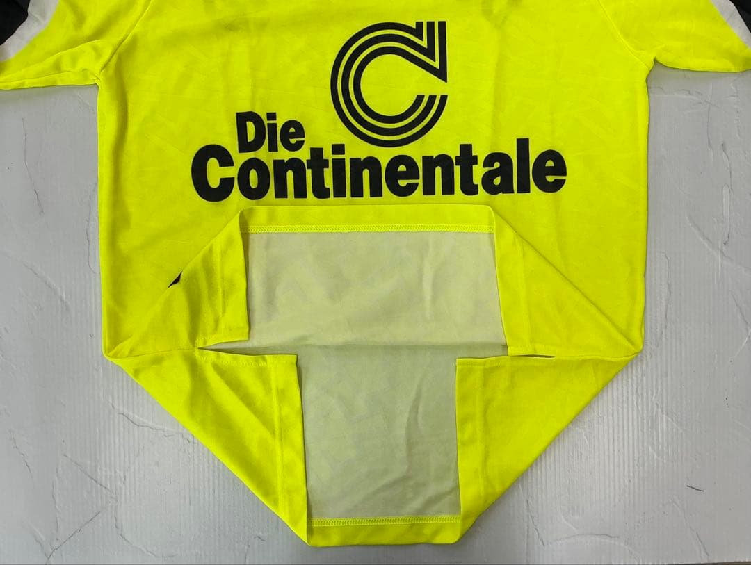 H491　NIKE　BVB　DORTMUND　ナイキドルトムントユニフォーム　Ｍ