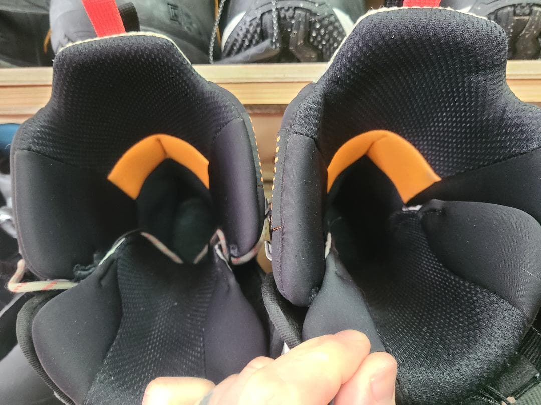スノーボード 27 SALOMON ECHO LACE SJ BOA 2024